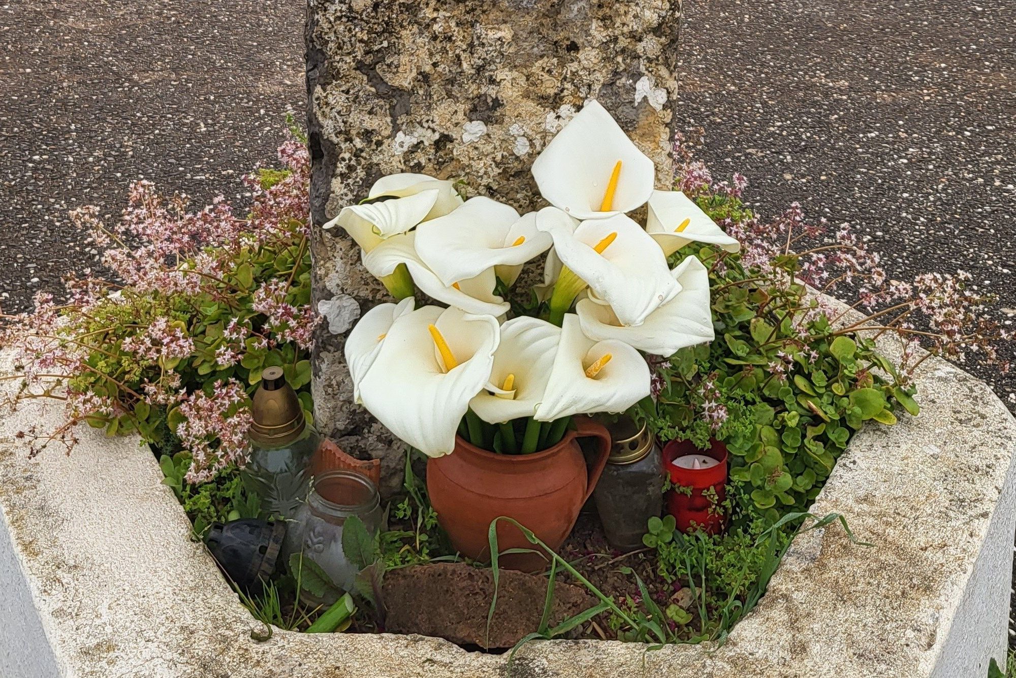 A bouquet of lilies.